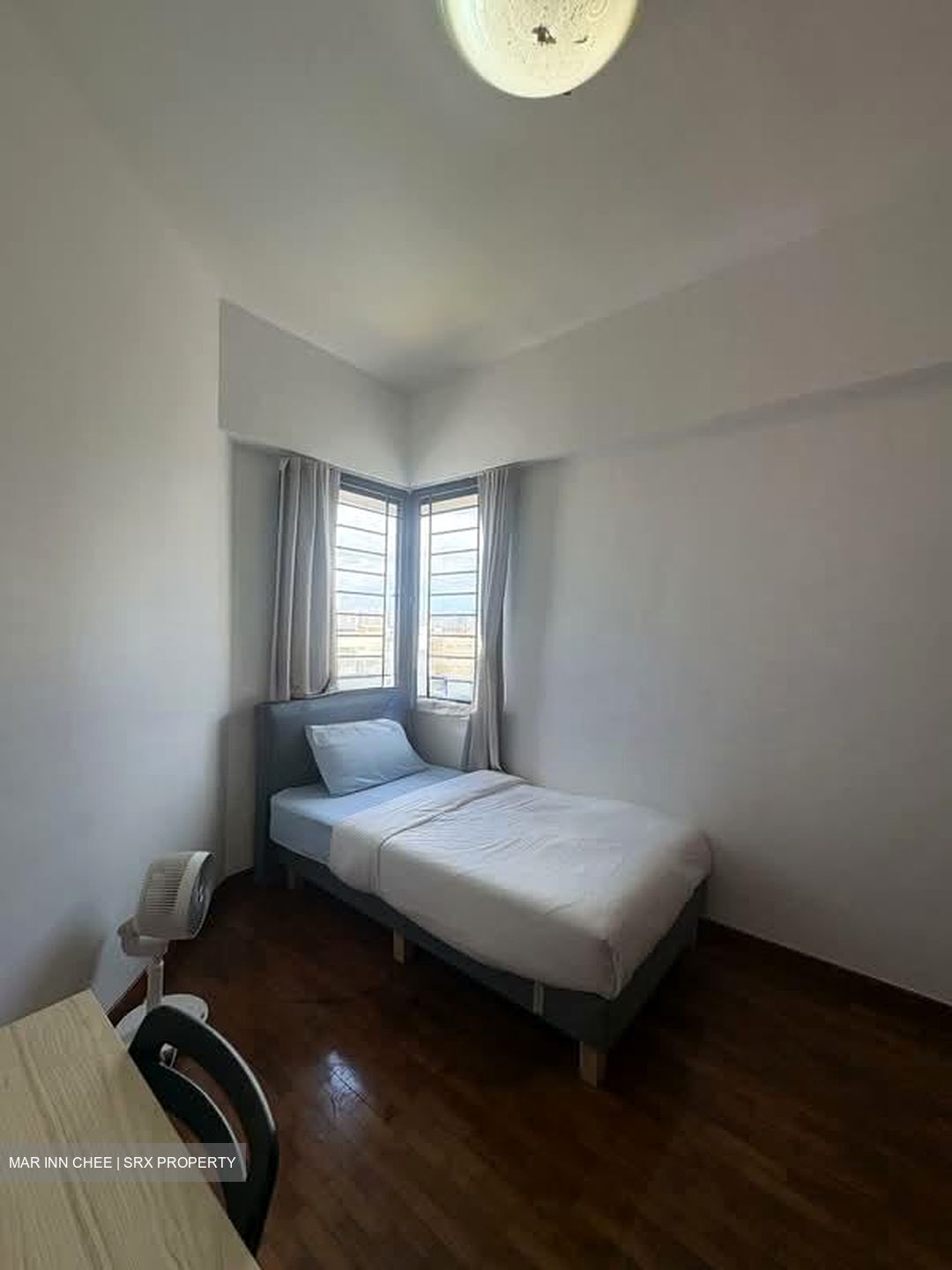 Simsville (D14), Condominium #576312041
